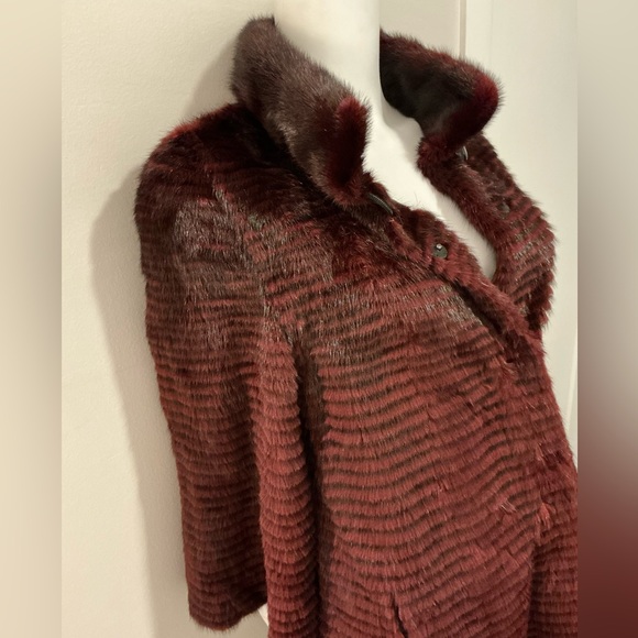 Linda Richards Dyed Mink Coat - NEW! - Picture 2 of 6